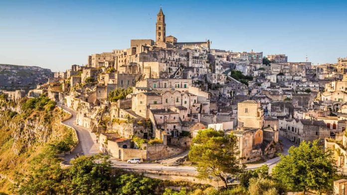 Matera – thành phố hang động 9.000 năm tuổi giữa miền Nam Italy
