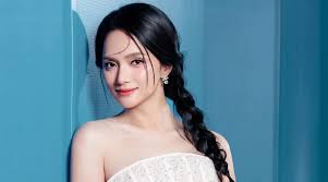 Động thái của Hương Giang trước thềm cuộc thi MGI All Stars