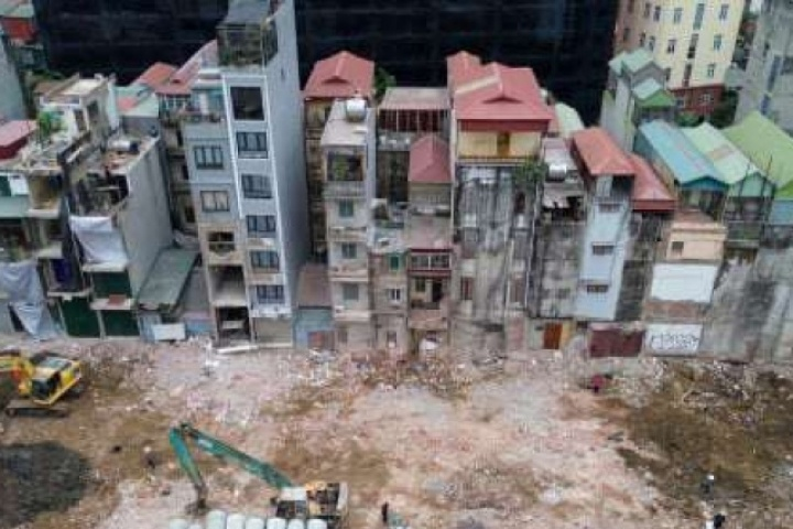 Những ngôi nhà bỗng dưng hóa kim cương tại đường Vành đai 1