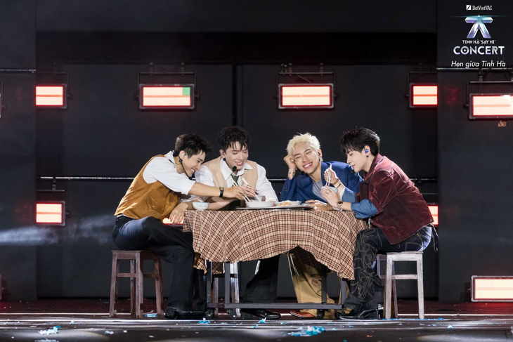 Hai đêm concert Tinh hà say hi tối 17 và 18 tháng 10 gây tranh luận: LAVIEM vắng tiết mục riêng, khán giả tiếc nuối