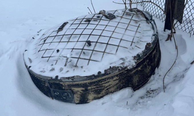 Ukraine thu được loạt mảnh vỡ tên lửa siêu vượt âm Oreshnik